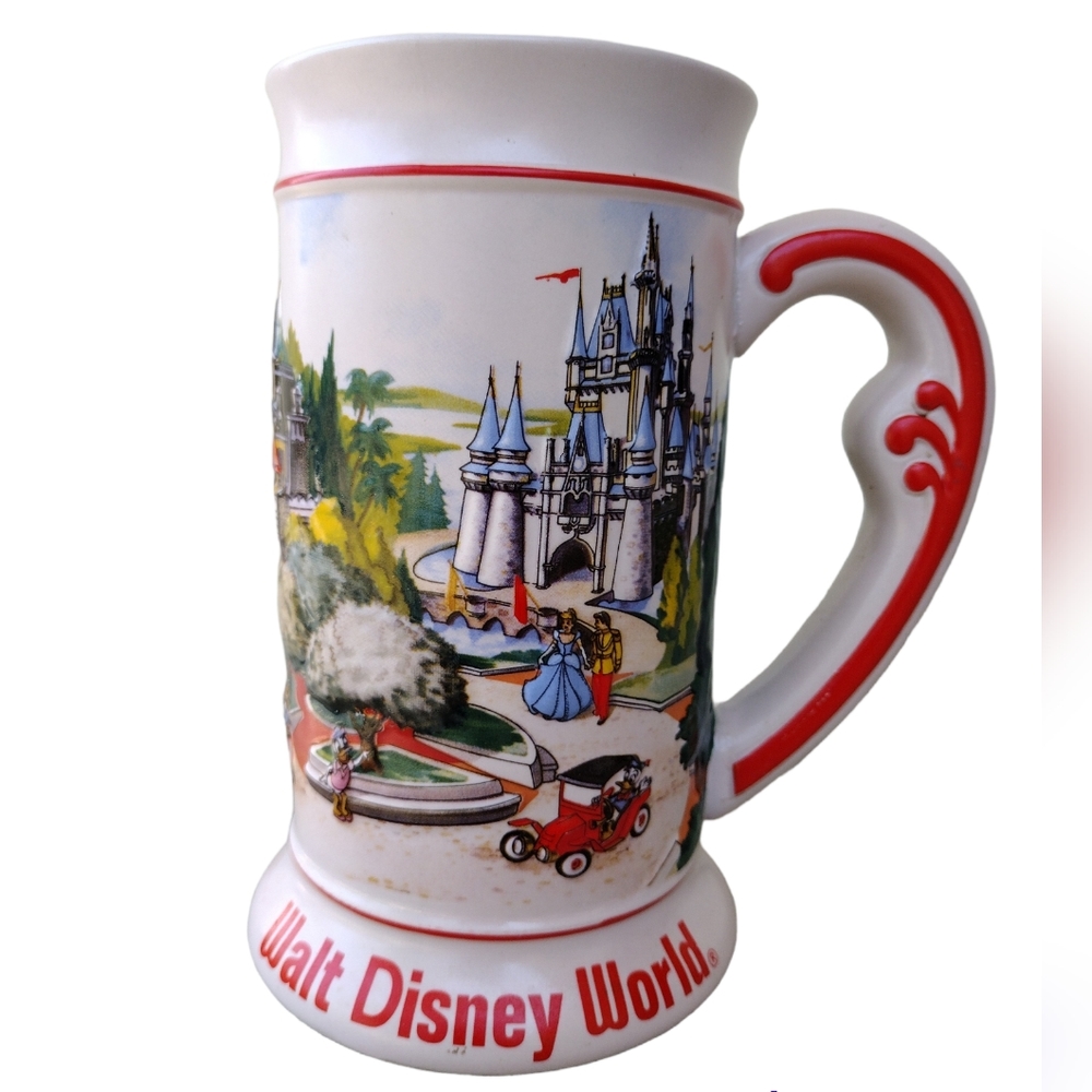 Vintage Walt Disney World Souvenir Ceramic Mug / Beer Stein – Cinderella Castle